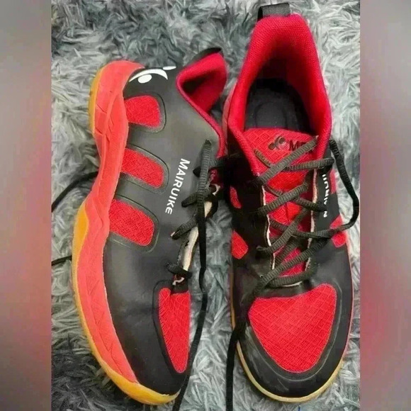 badminton shoes - Picture 1 of 6